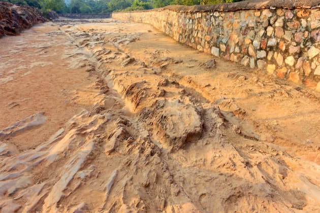 Chariot Wheel Marks (Rath Chakra Chinha), Rajgir